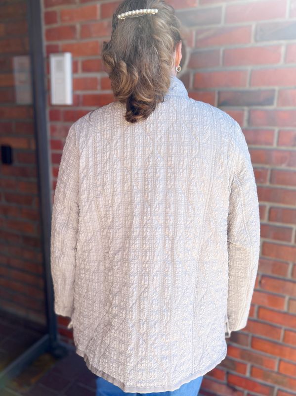 Freia jakke quilted dark sand