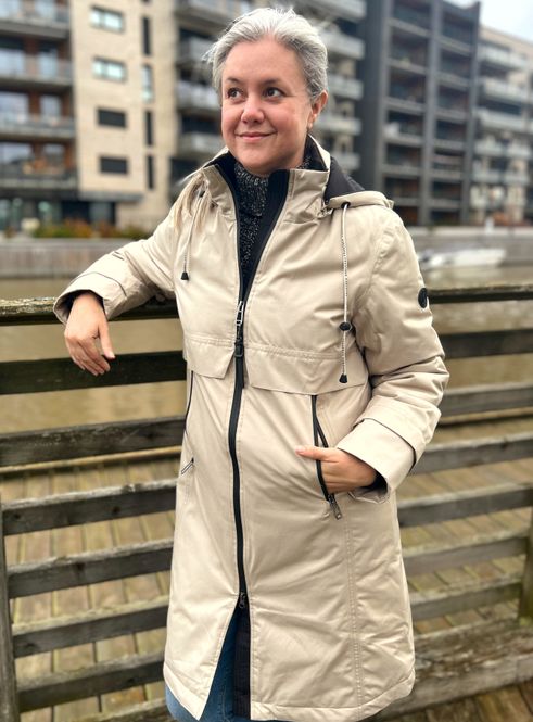 Hovedbilde Beate vattert jakke sand