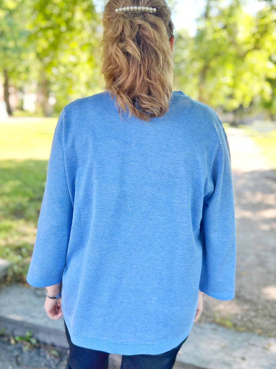 Sissel genser himmelblå