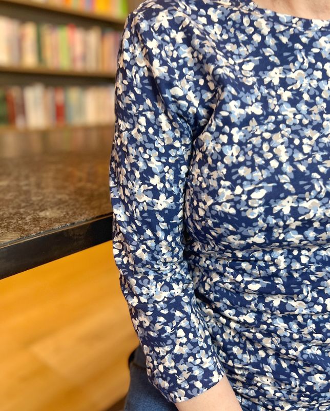 Andrea topp porselensblomst