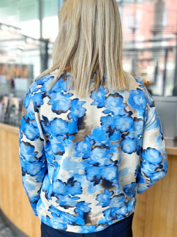 Sølvi topp blå batikk
