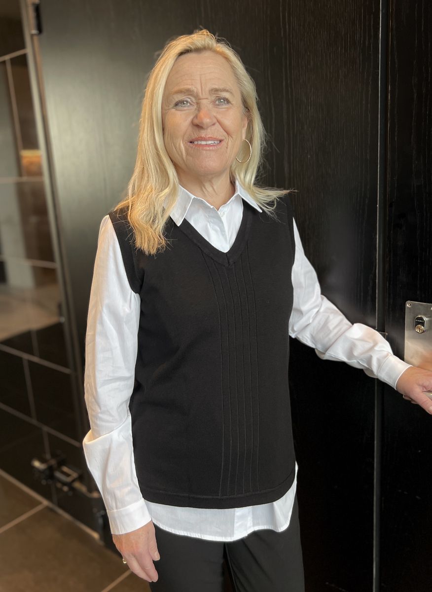 Helga vest svart