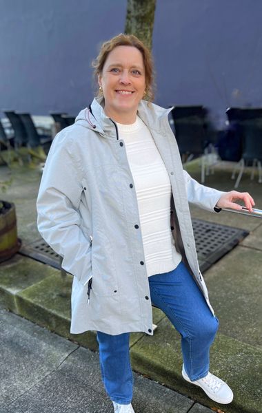 Hovedbilde Hedda allværsjakke lys grå